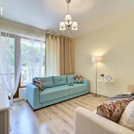 Summertime In South Bay Apartment *