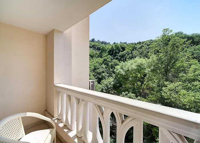 Summertime In South Bay Varna