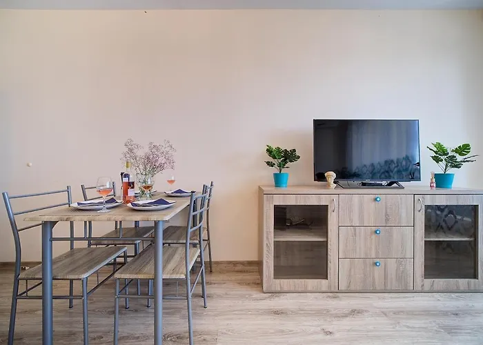 Summertime In South Bay Lägenhet Varna