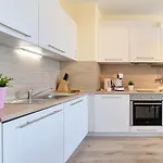 Summertime In South Bay Apartment