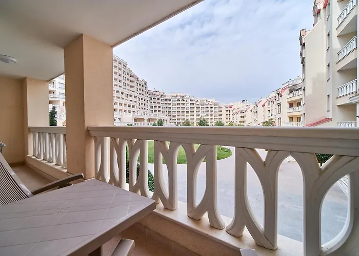 Daire Summertime In South Bay *