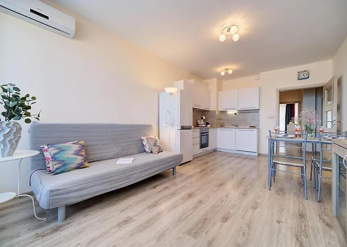 Summertime In South Bay Daire *