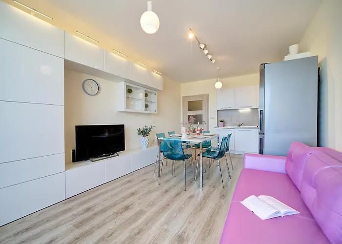 Daire Summertime In South Bay